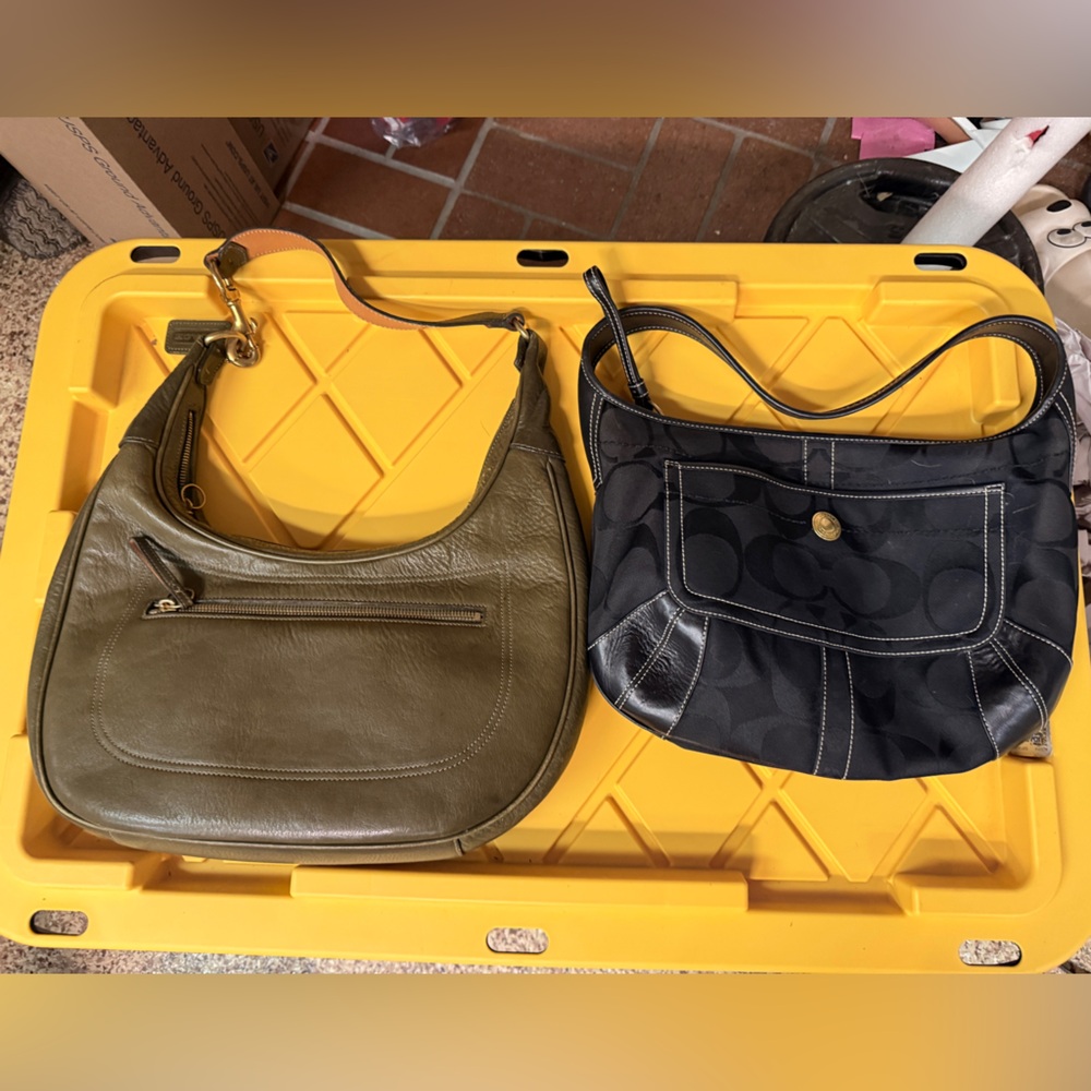 Lot of Two Vintage Y2K Coach Purses Olive Zoe and Black Signature Jacquard Ergo